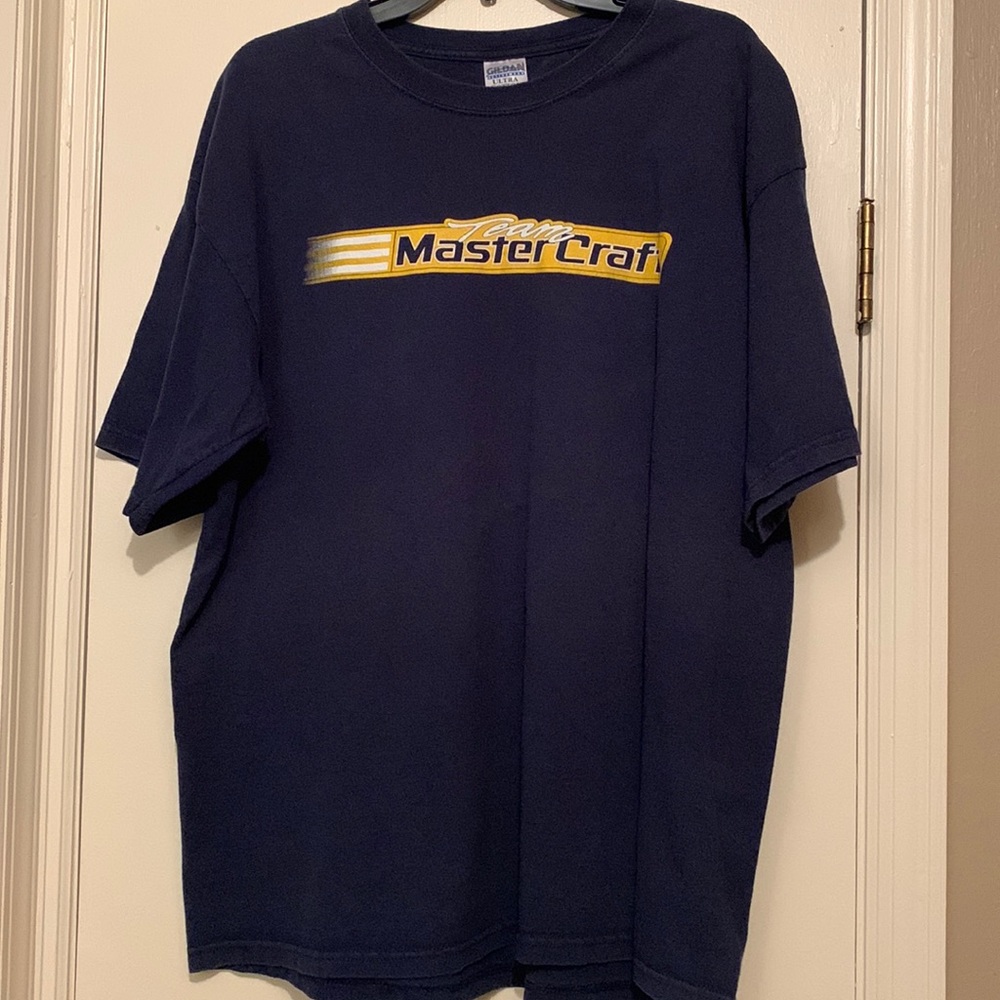 Gildan t-shirt “Team MasterCraft” logo